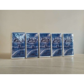 Papírzsebkendő Higi 10x10db. 4 rétegű 100% cell.